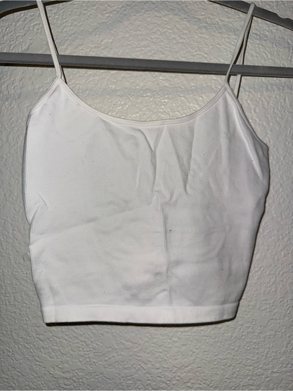 mahina White Ribbed Spaghetti Strap Crop Camisole